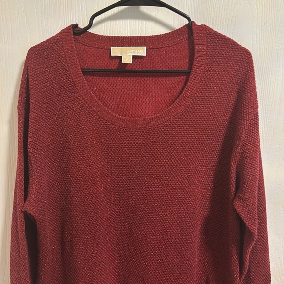 Michael Kors Maroon Red W/Shimmer Size 1X Long Sleeved Sweater Soft Comfortable - Picture 2 of 9